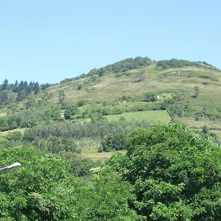Casa Rural De Gonzalo Asturias *
